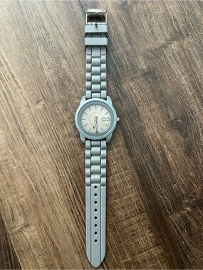 Gray Silicone buckle Strap white face Watch 25mm face - watch works great